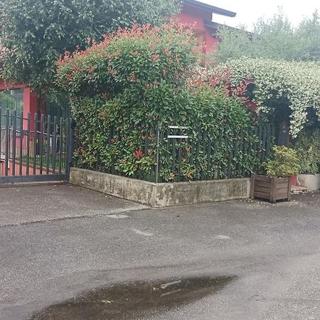 Appartamento Il Giardino Dei Semplici Semplici Bonate di Sopra Rom bilde